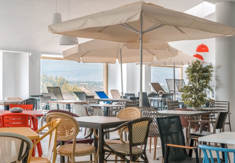 Showroom de mobiliario de hosteleria en Málaga